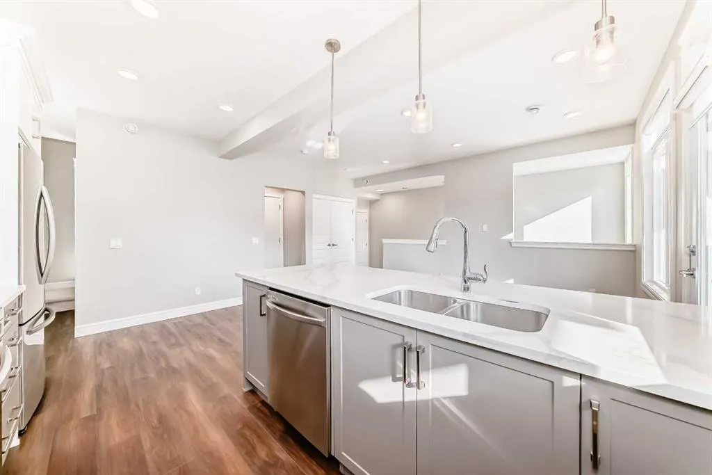 10060 46 Street NE, #411