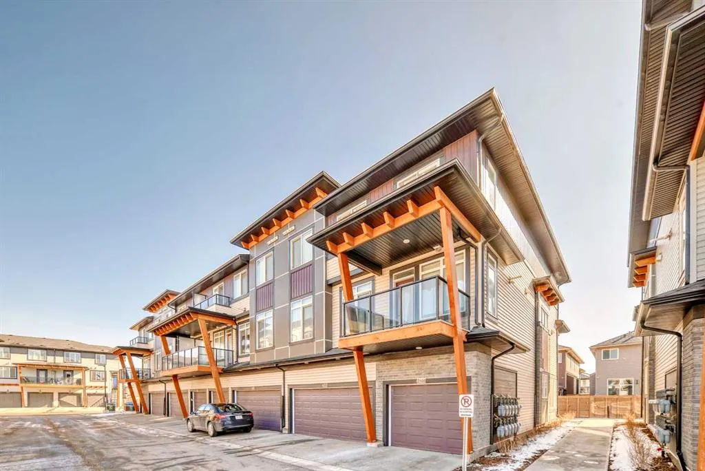 10060 46 Street NE, #411