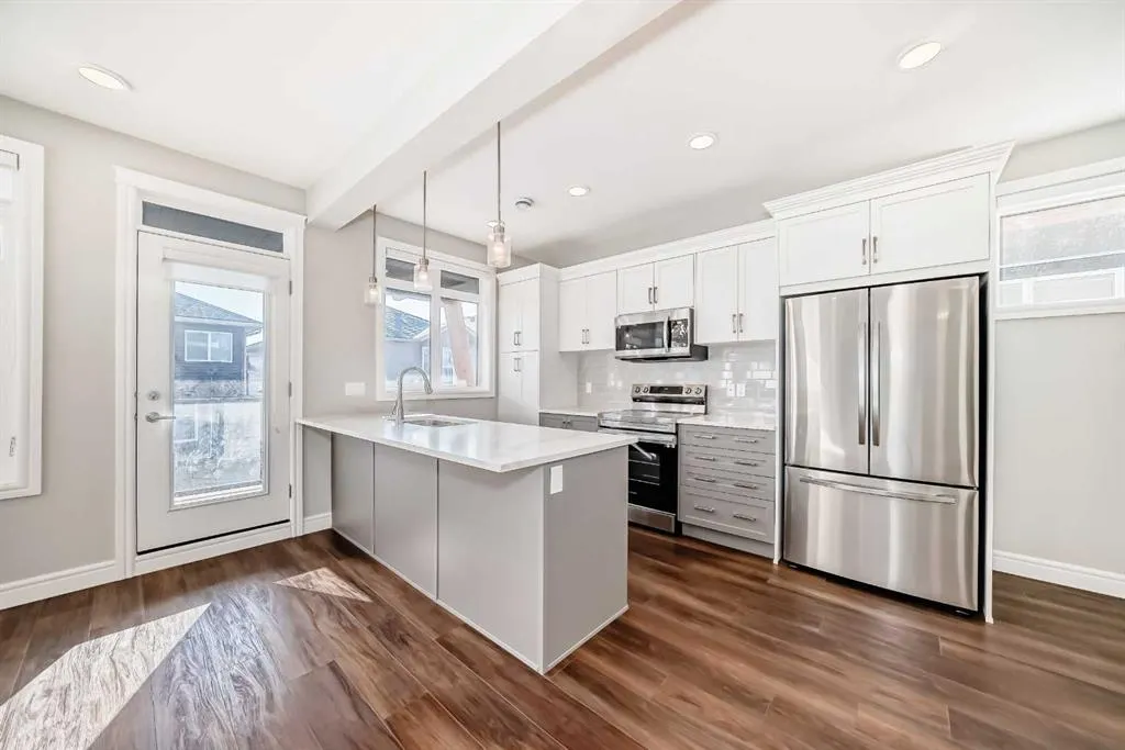 10060 46 Street NE, #411