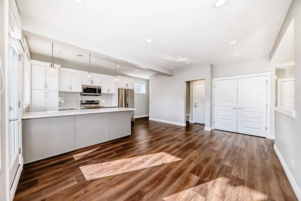 10060 46 Street NE, #411