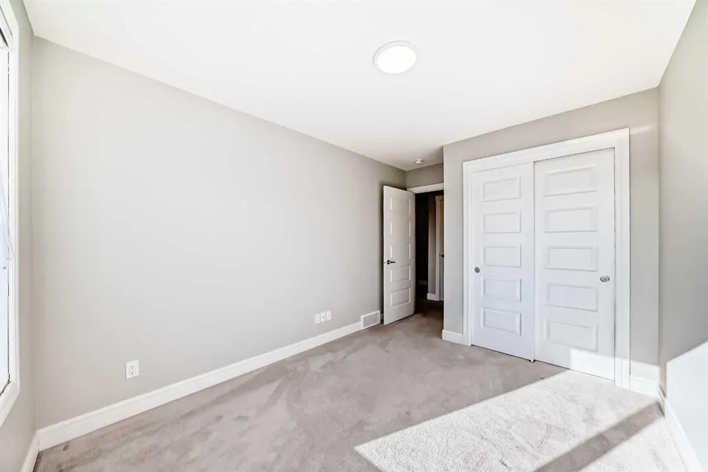 10060 46 Street NE, #411