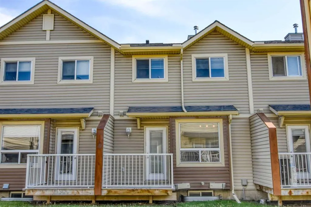 111 Tarawood Lane NE, #1602