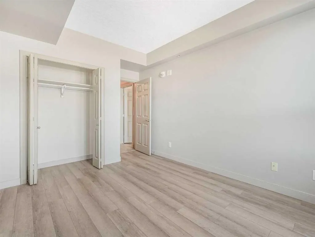9939 109 NW, #1702
