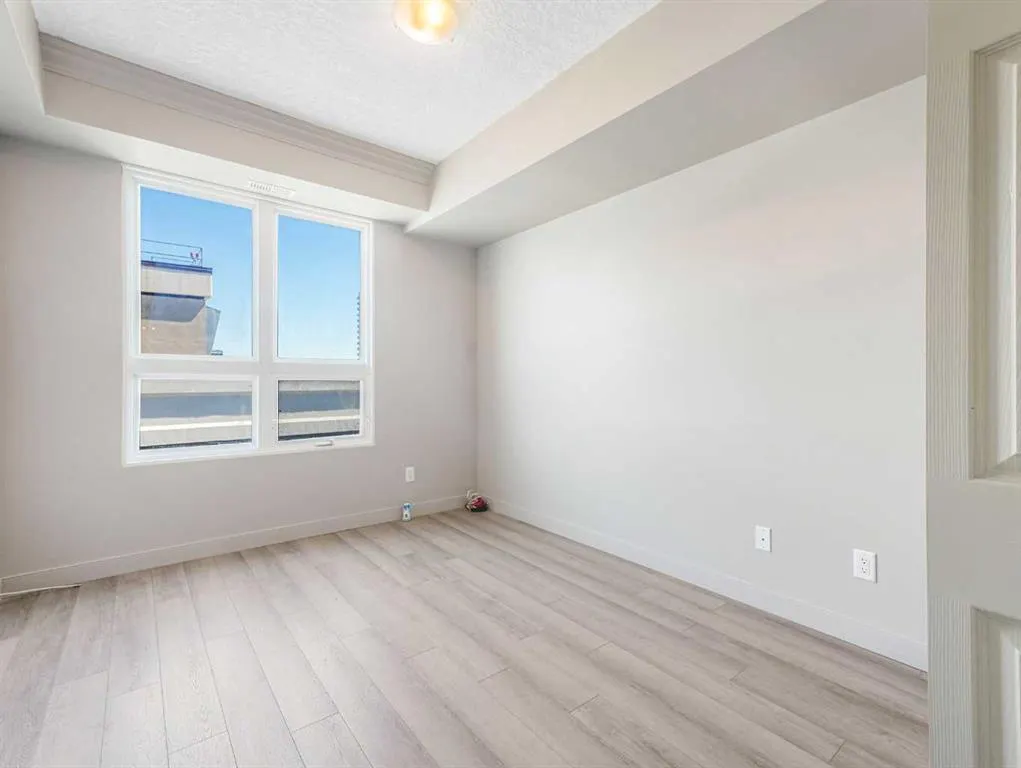 9939 109 NW, #1702