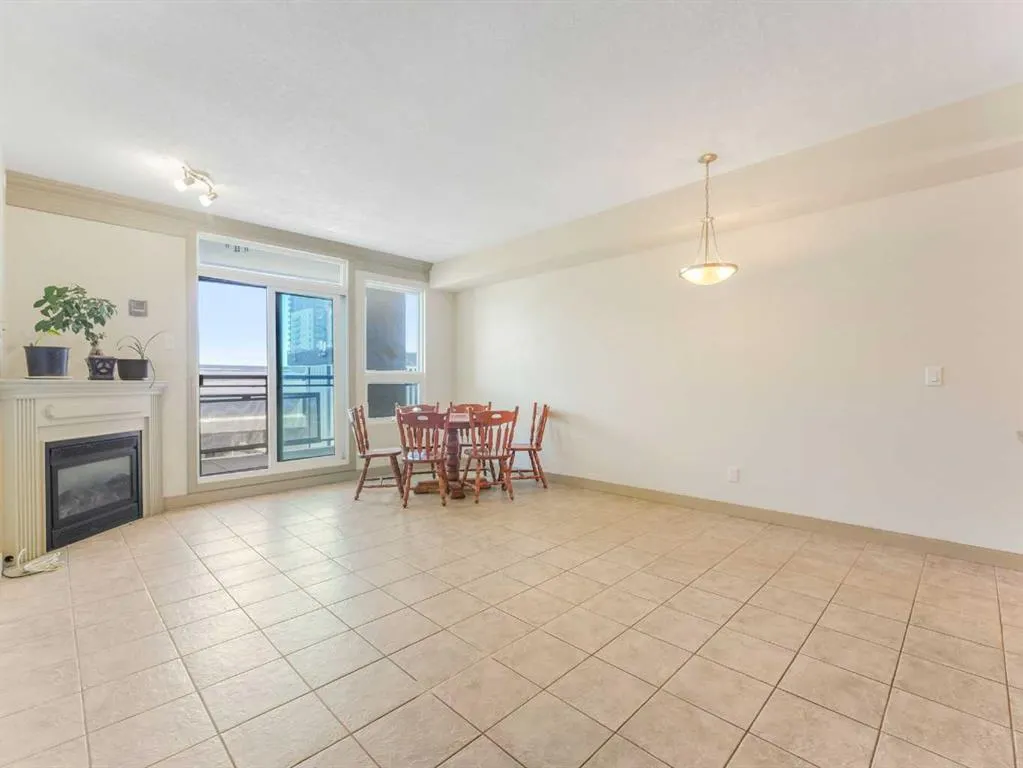 9939 109 NW, #1702