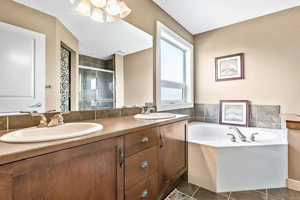 47 Elgin Terrace SE