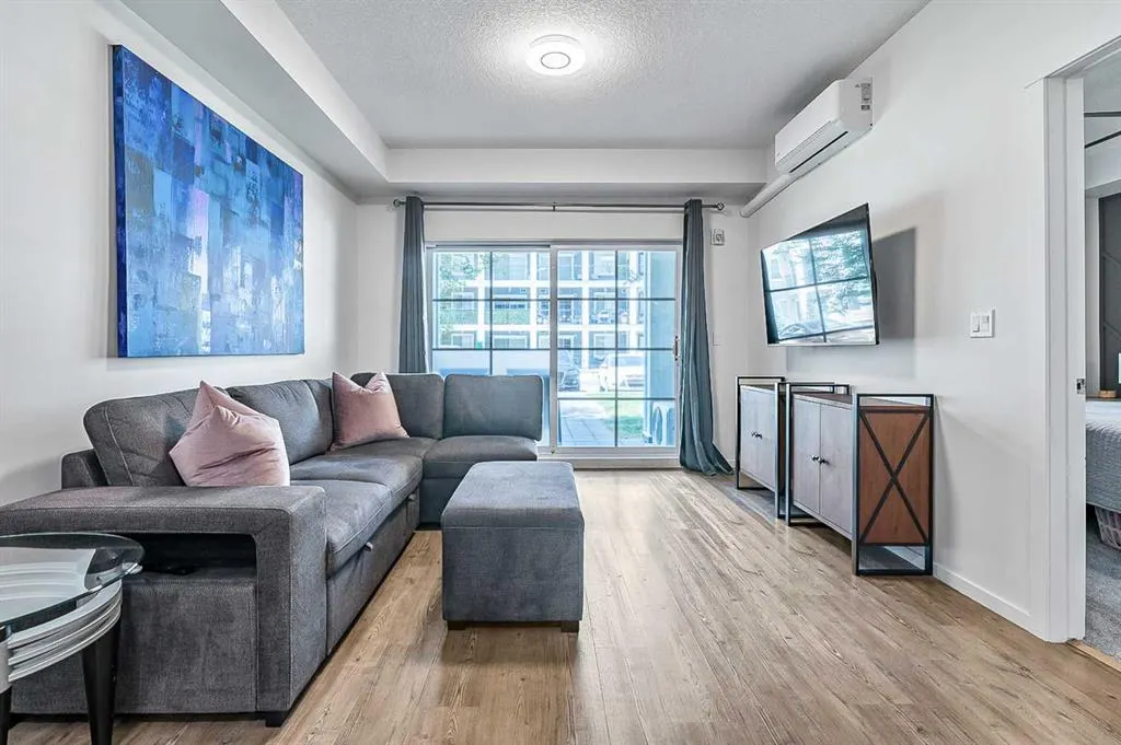 215 Legacy Boulevard SE, #3104