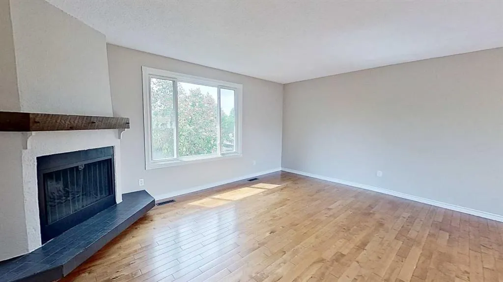 105 Fonda Court SE