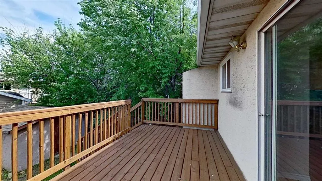 105 Fonda Court SE