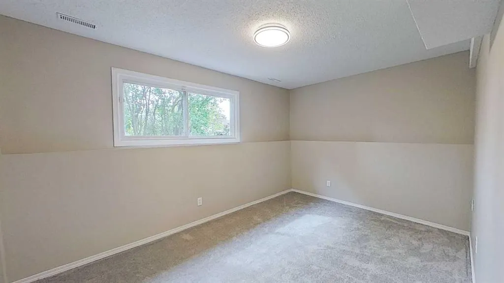 105 Fonda Court SE