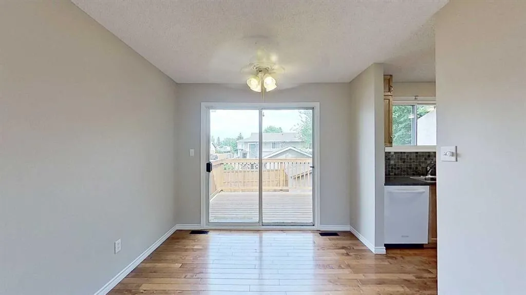 105 Fonda Court SE