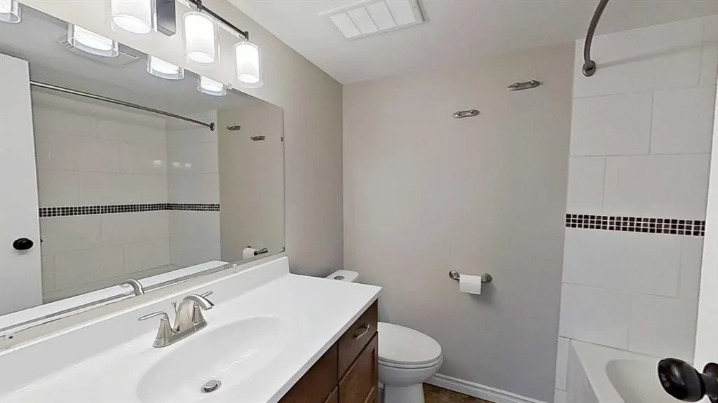 105 Fonda Court SE