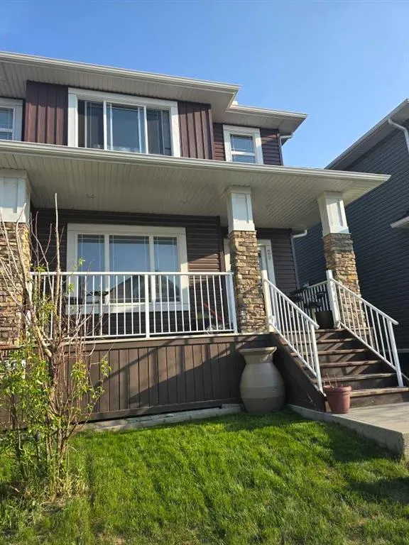 29 Redstone Common NE