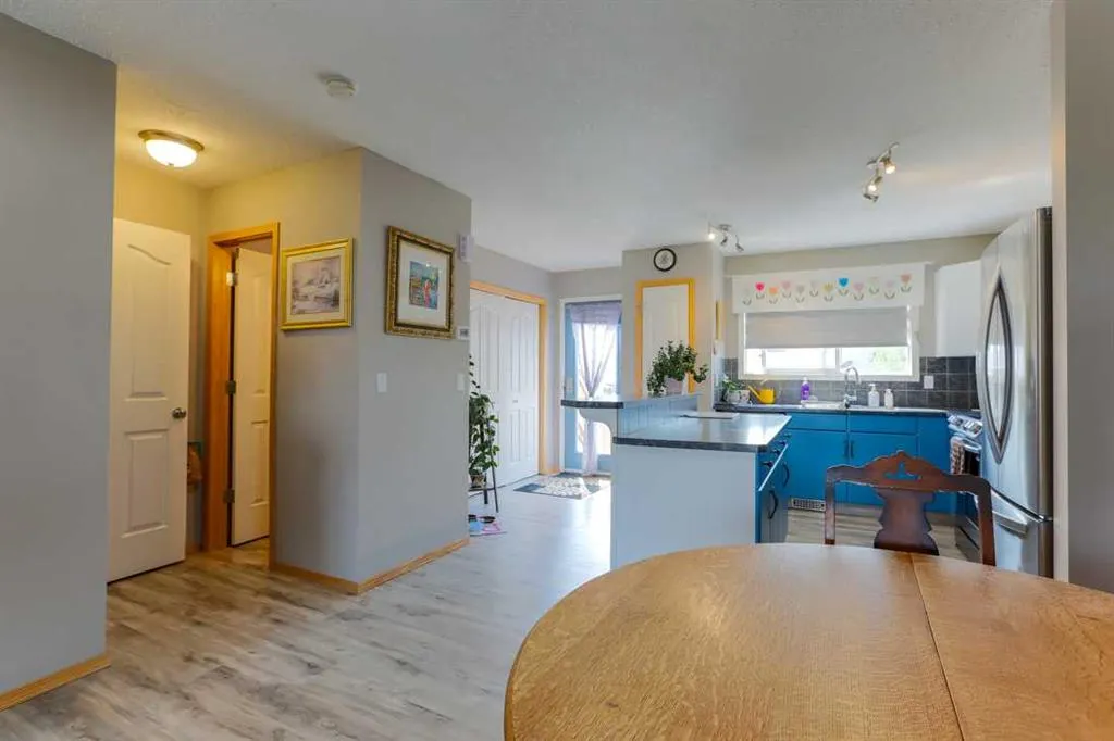 246 Cramond Court SE
