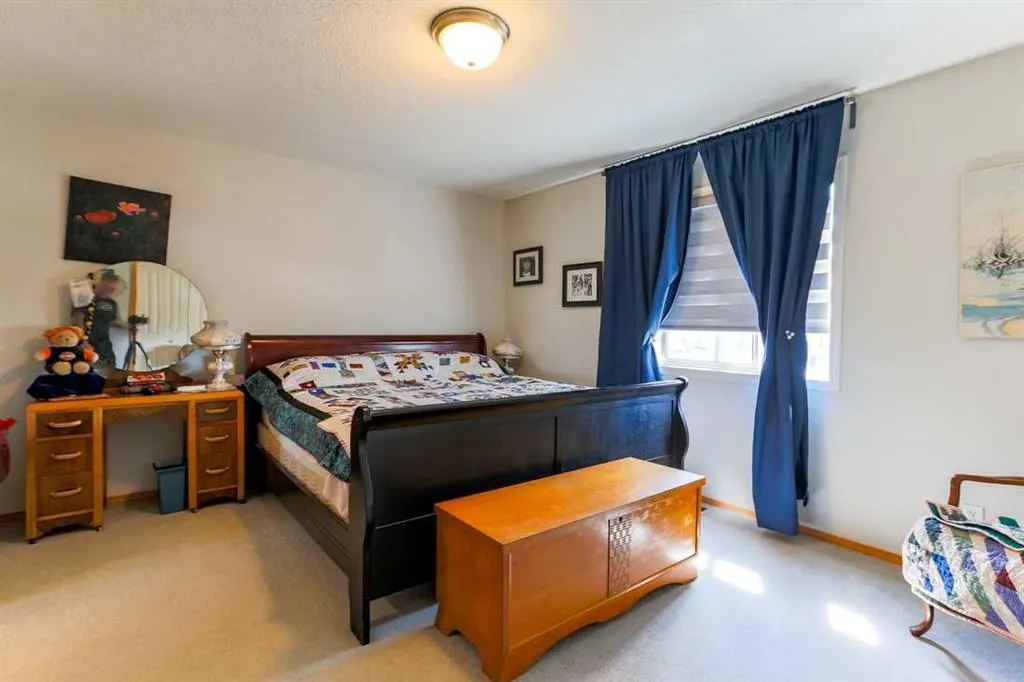 246 Cramond Court SE