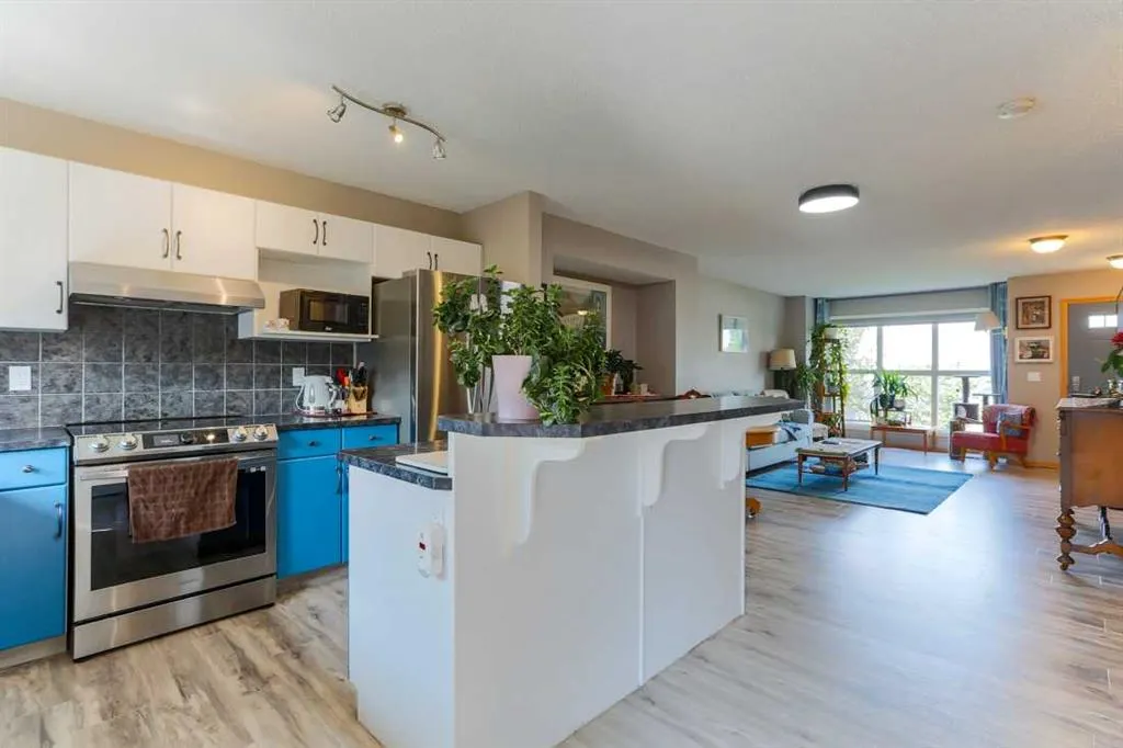 246 Cramond Court SE