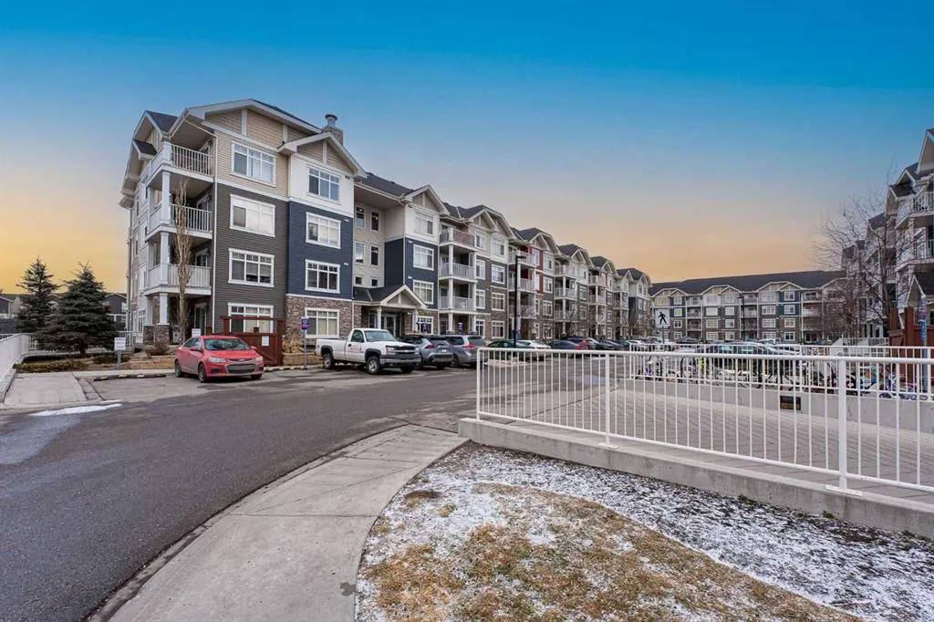 155 Skyview Ranch Way NE, #4209