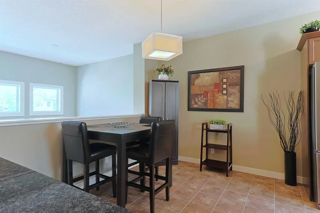 505 Evanston Square NW