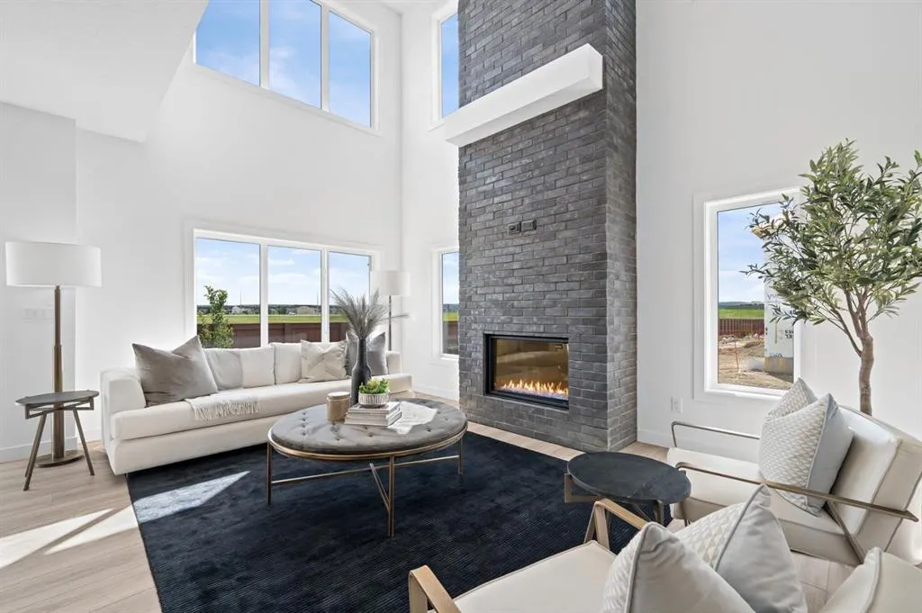 136 Carringvue Place NW