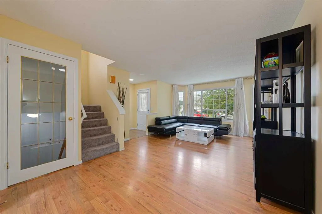 265 Fresno Place NE