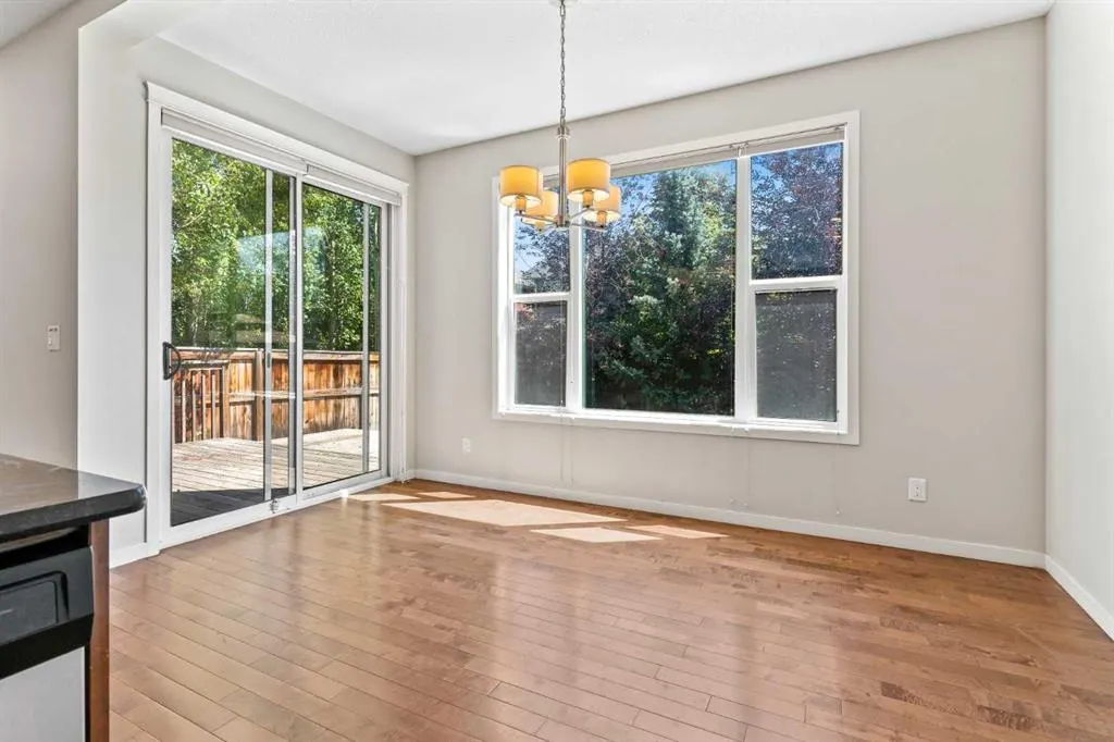 77 Auburn Glen Common SE