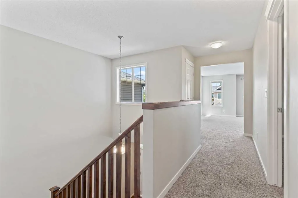 77 Auburn Glen Common SE