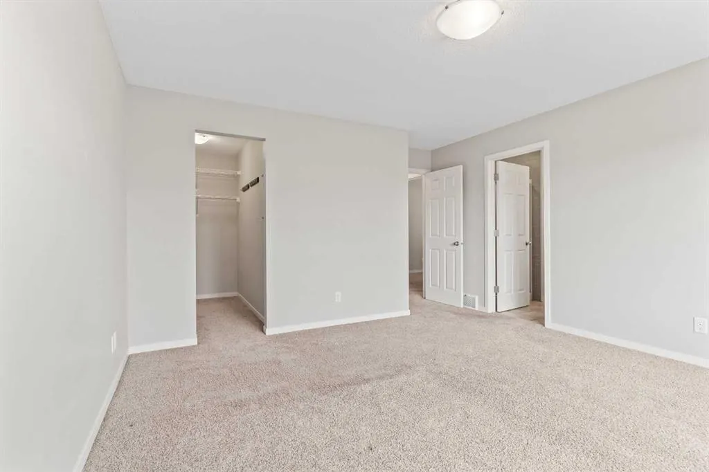 77 Auburn Glen Common SE