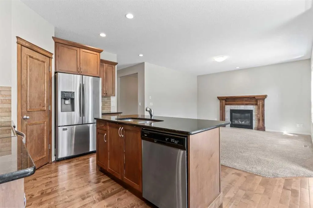 77 Auburn Glen Common SE