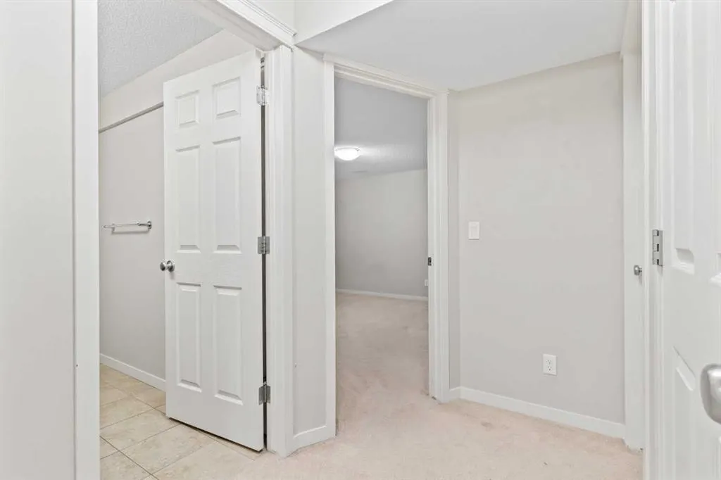 77 Auburn Glen Common SE