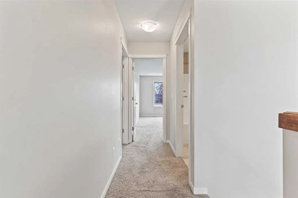 77 Auburn Glen Common SE
