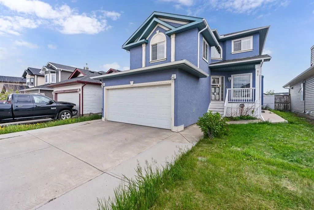 81 Taracove Crescent NE