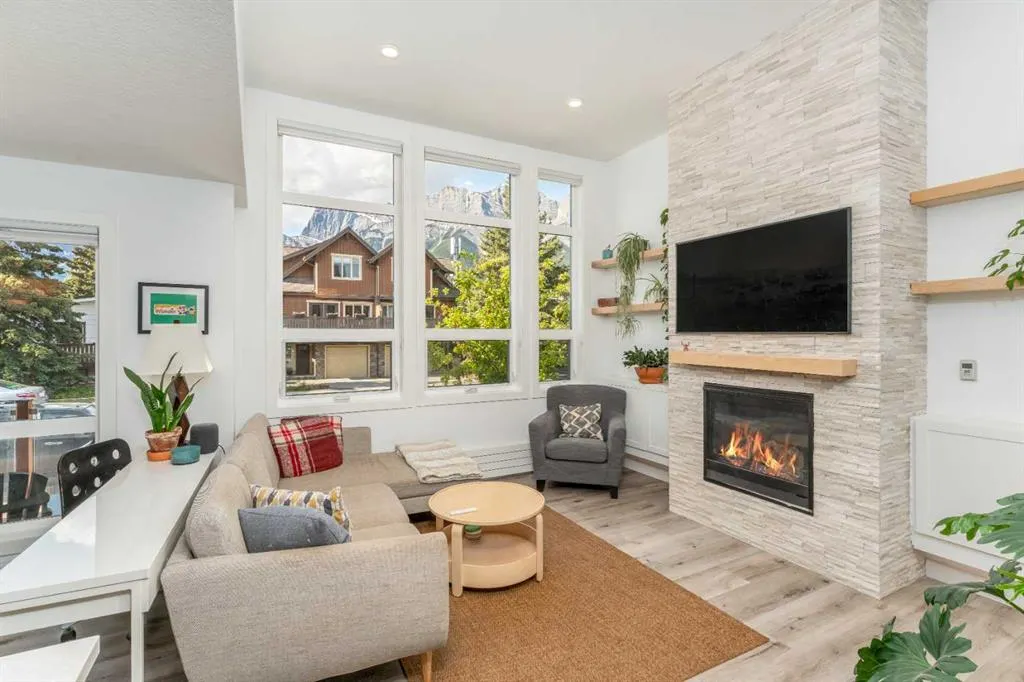 810 7th Street, #108