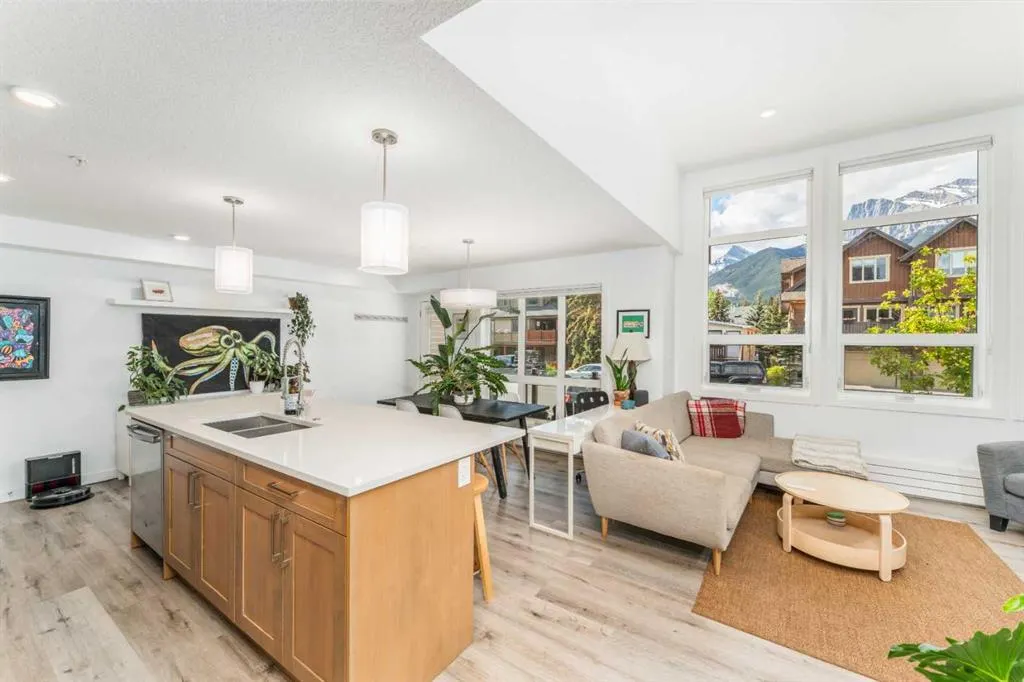 810 7th Street, #108