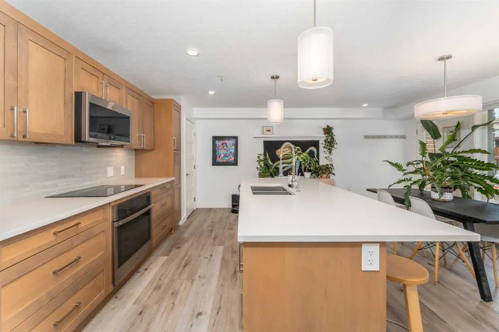 810 7th Street, #108