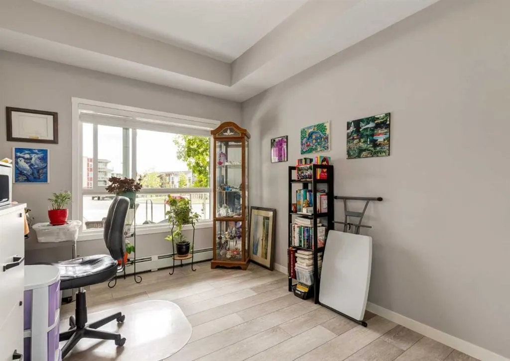 370 Harvest Hills Common NE, #113