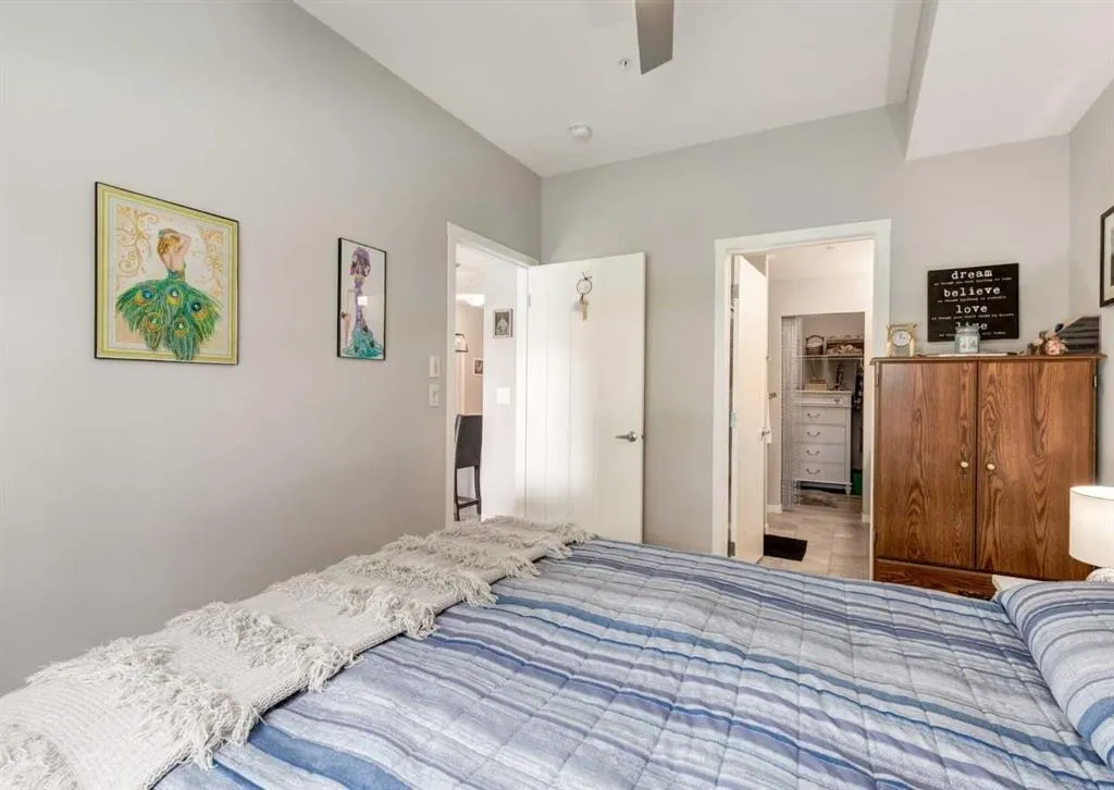 370 Harvest Hills Common NE, #113