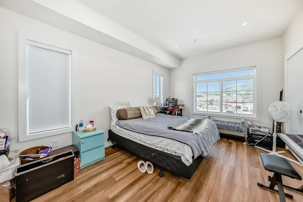 156 Park Street, #309