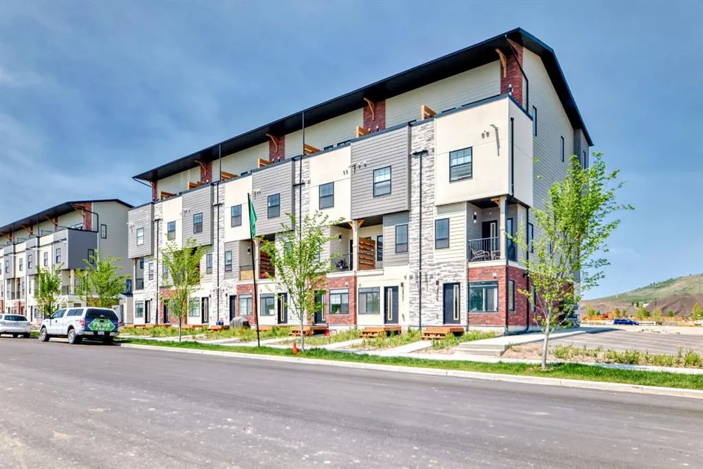 156 Park Street, #309