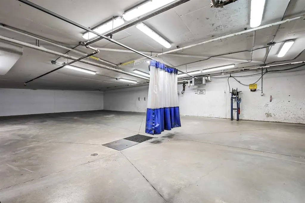 211 Quarry Way SE, #205
