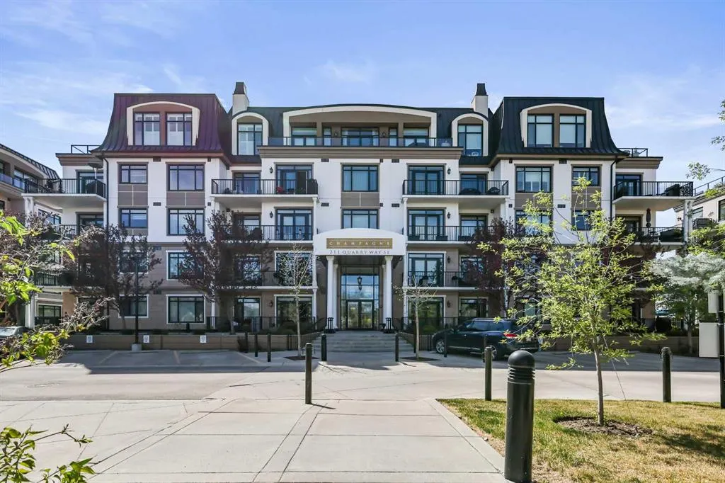 211 Quarry Way SE, #205