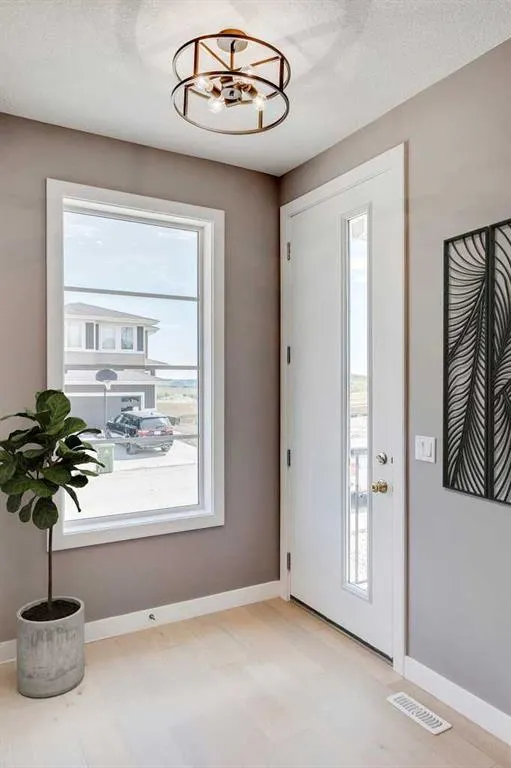 92 Sundown Crescent
