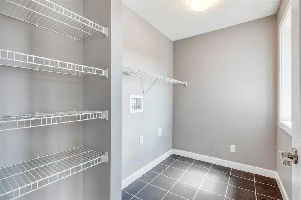 92 Sundown Crescent