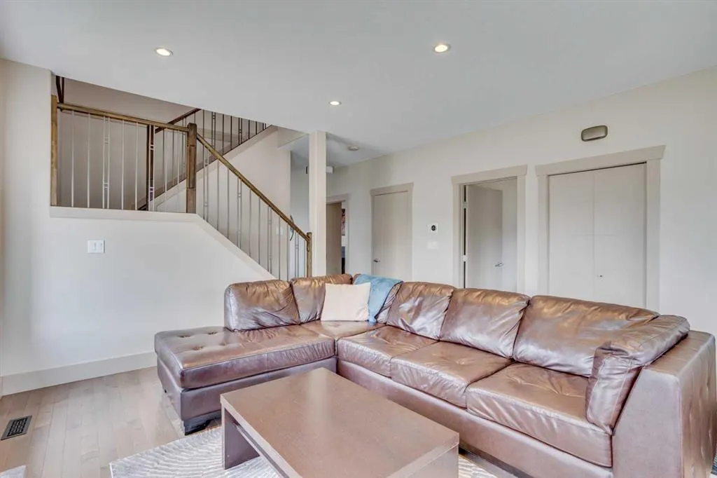 144 Crane Rise