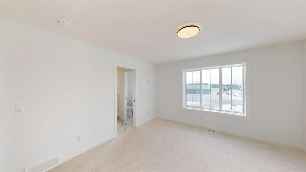 156 Cornerstone Grove NE