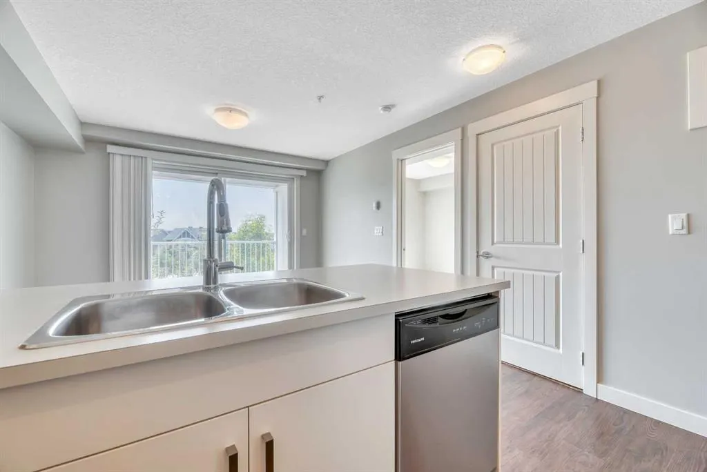 130 Auburn Meadows View SE, #320