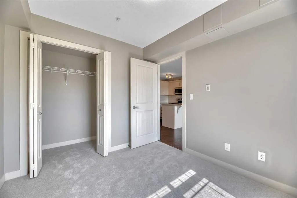 130 Auburn Meadows View SE, #320