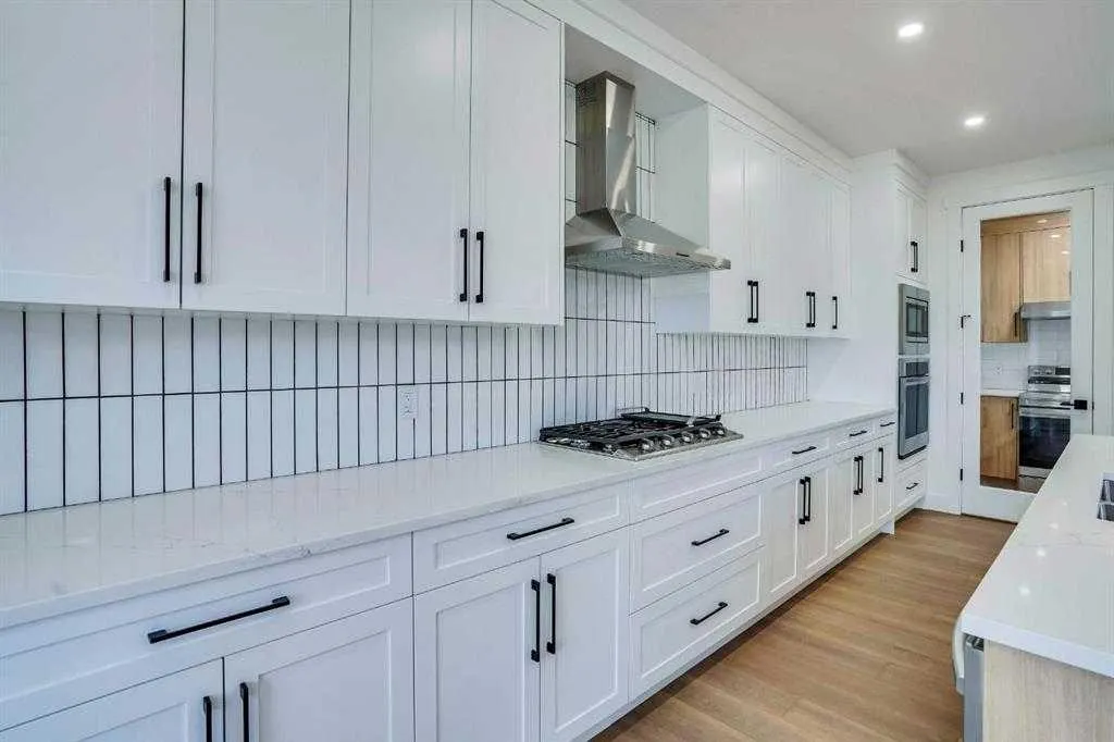 28 Saddlecrest Manor NE