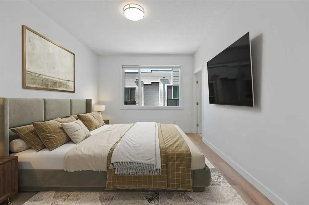 101 Panatella Square NW, #302