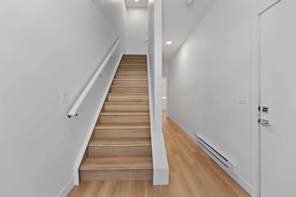 101 Panatella Square NW, #302