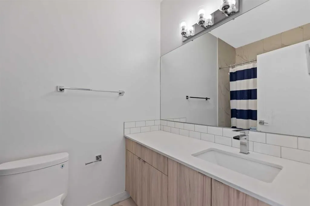 101 Panatella Square NW, #302